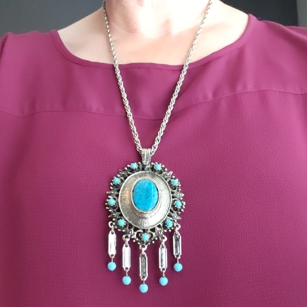 Turquoise and Silver Pendant Necklace